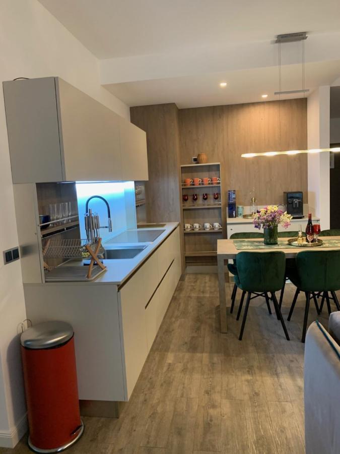 Edelweiss Apartments Silver Resort Пояна-Брашов Экстерьер фото